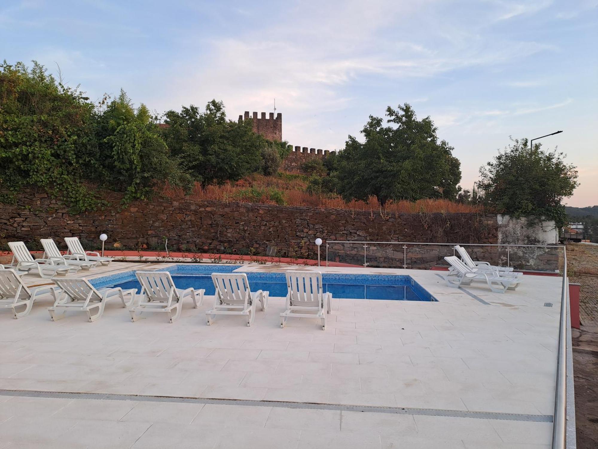 Vista Castelo Bed & Breakfast Serta Exterior photo